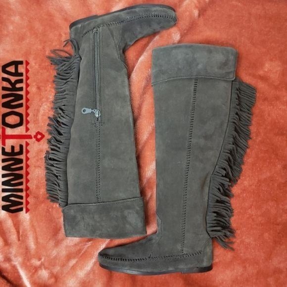Minnitonka NWT over the knee fringe leather boots charcoal gray sz 5 small feet - Picture 2 of 13